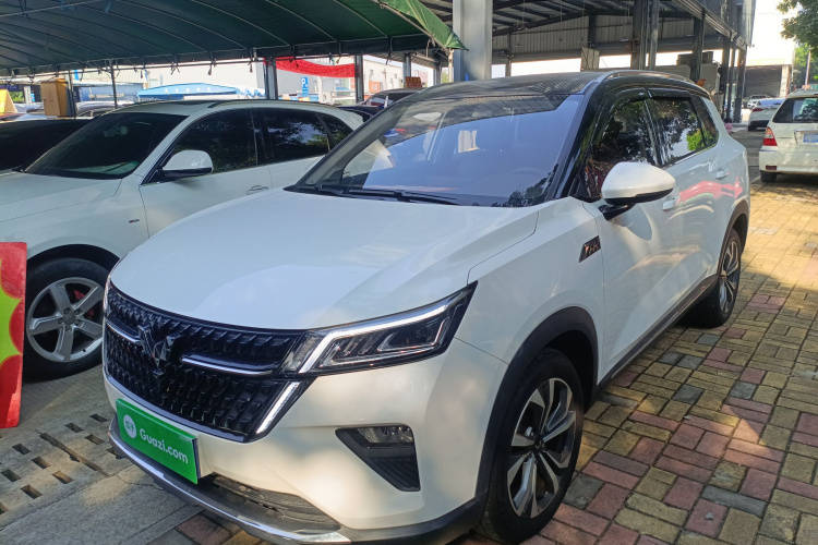 Wuling Asta 2021 #2 Wuling Asta 2021 изображение автомобиля #2