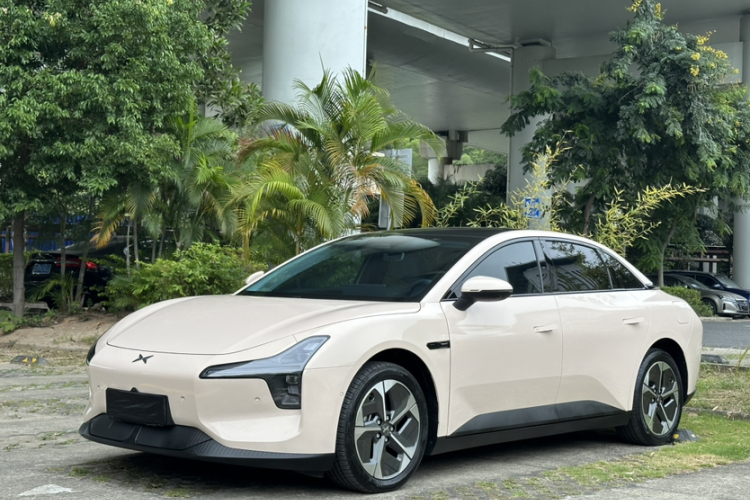 Xpeng MONA M03 2025 #2 Xpeng MONA M03 2025 immagine di auto #2