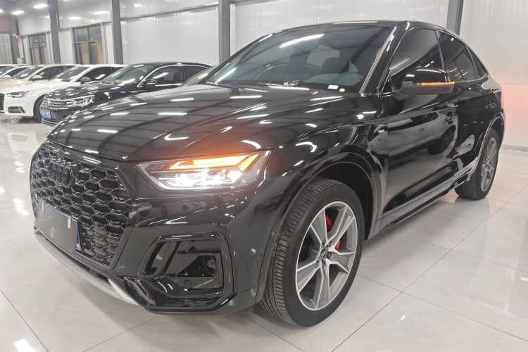 Audi Q5L Sportback 2023 #2 Audi Q5L Sportback 2023 car image #2