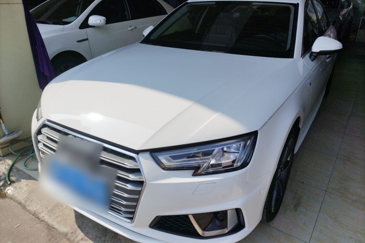 Audi A4L 2019 #2 Audi A4L 2019 car image #2