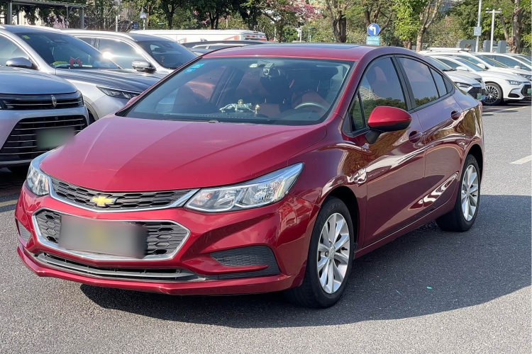 Chevrolet Cruze 2018 car image #2