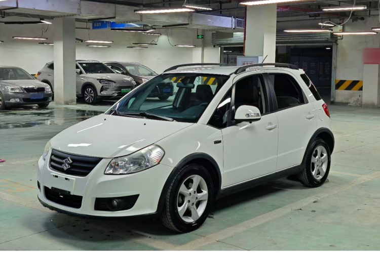 铃木 天语 SX4 2016 汽车图片 #2