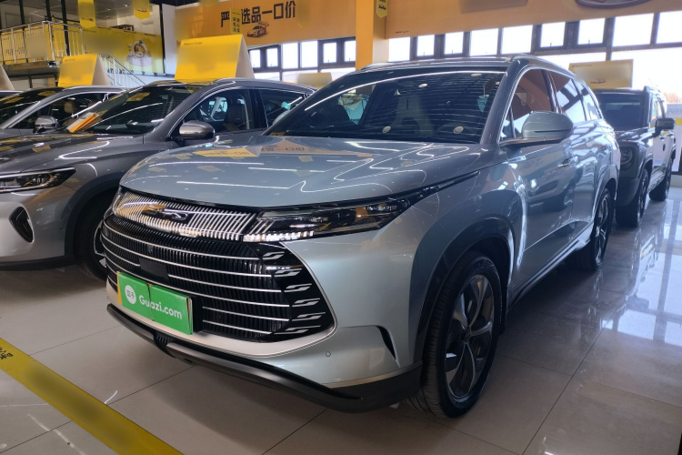 BYD Frigate 07 2023 immagine di auto #2