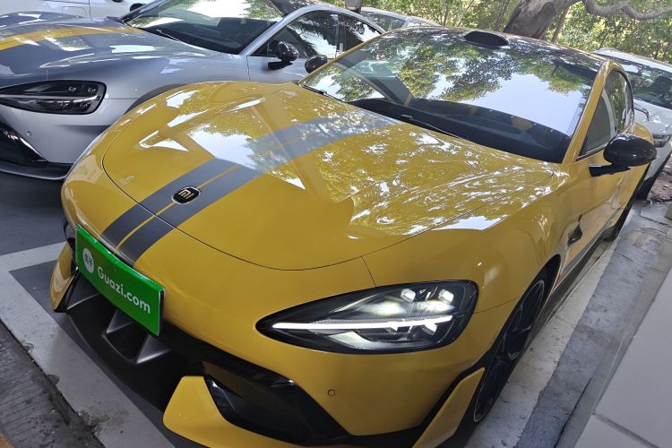 MI SU7 Ultra 2025 car image #2