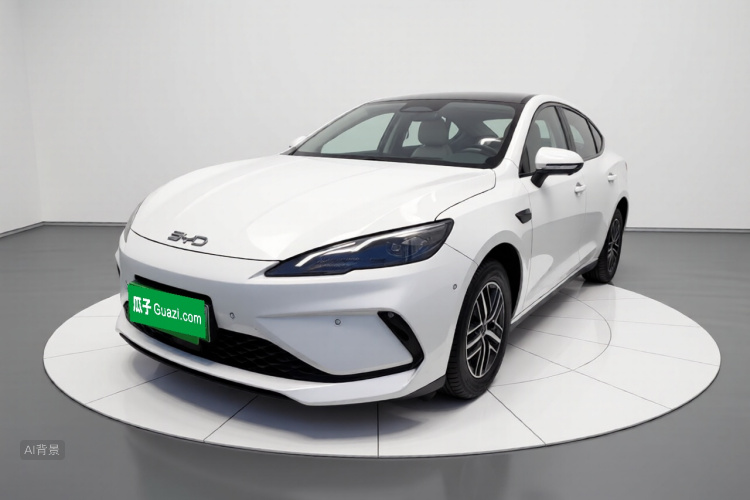 BYD Seal 05 DM-i 2025 #2 BYD Seal 05 DM-i 2025 car image #2