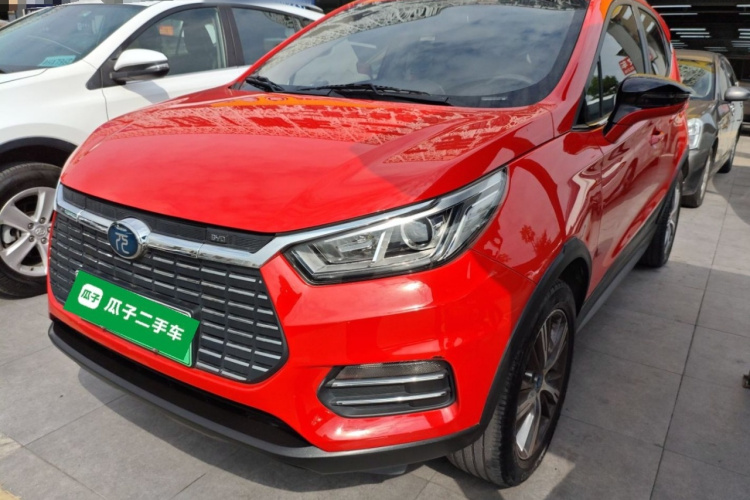BYD Yuan New Energy 2018 #2 BYD Yuan New Energy 2018 car image #2