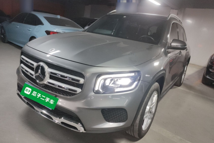Mercedes-Benz GLB Class 2023 immagine di auto #2