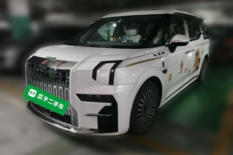 极氪 极氪009 2023 汽车图片 #2