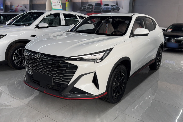 Changan X5 PLUS car image #2