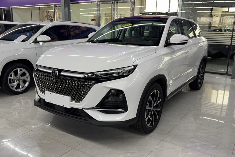 Changan X7 PLUS imagem de carro #2