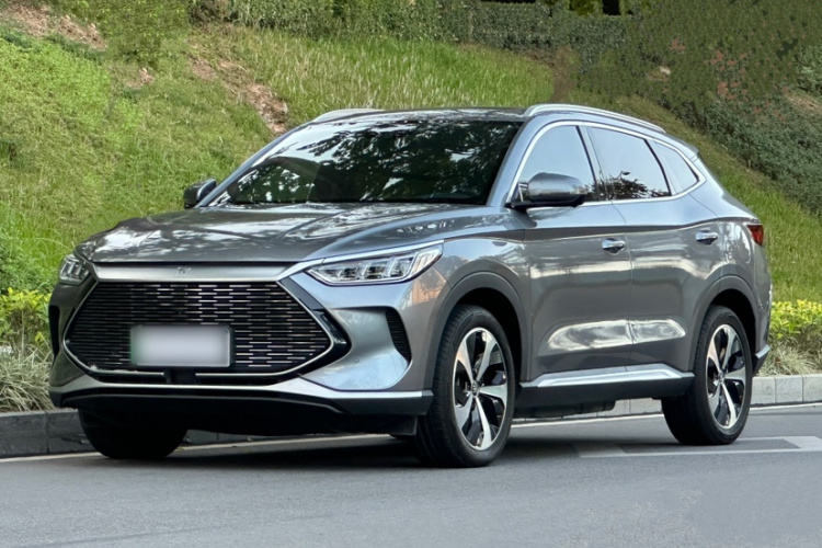 BYD Song Plus New Energy 2022 car image #2