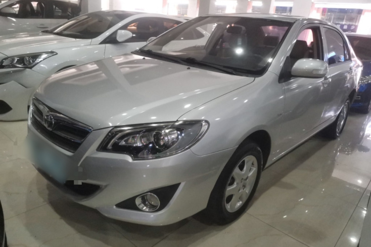 Toyota Corolla (Classic) 2015 immagine di auto #2