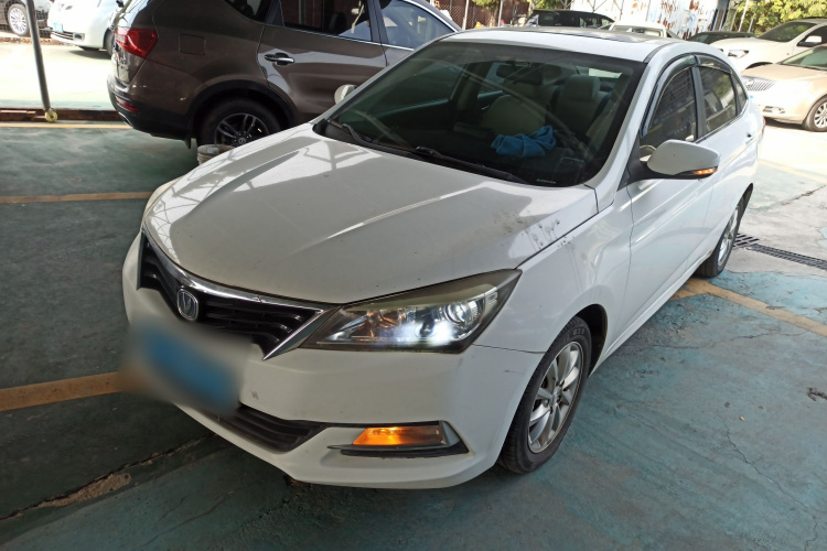 Changan Alsvin V7 2015 car image #2
