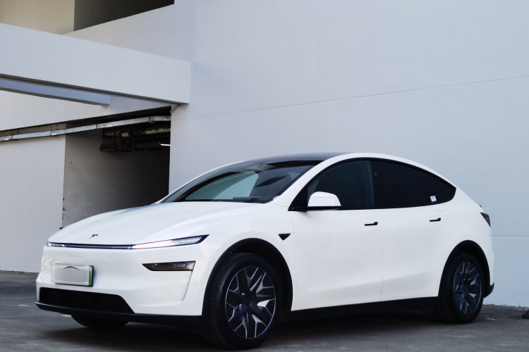 特斯拉 Model Y L 2025 汽车图片 #2