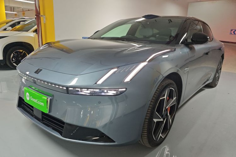 Lynk & Co 2024 car image #2