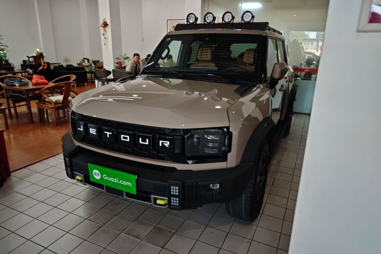 Jetour Traveller 2023 car image #2