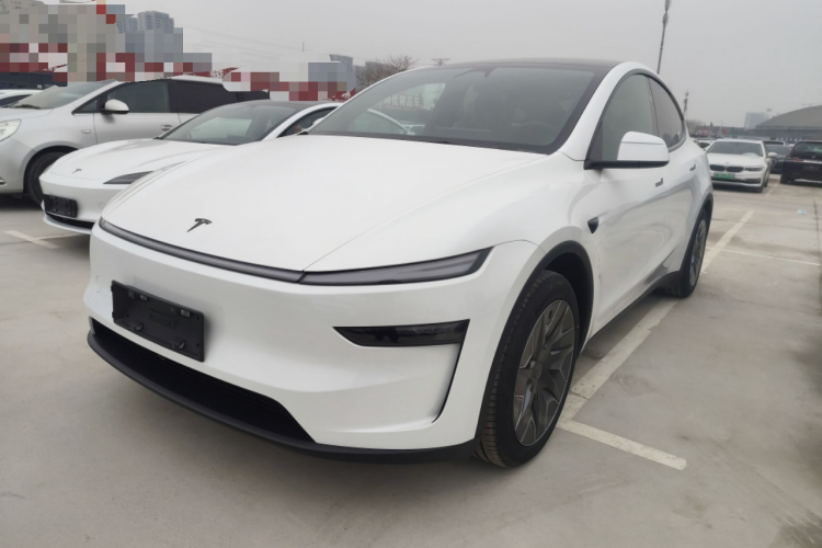 特斯拉 Model Y L 2025 汽车图片 #2