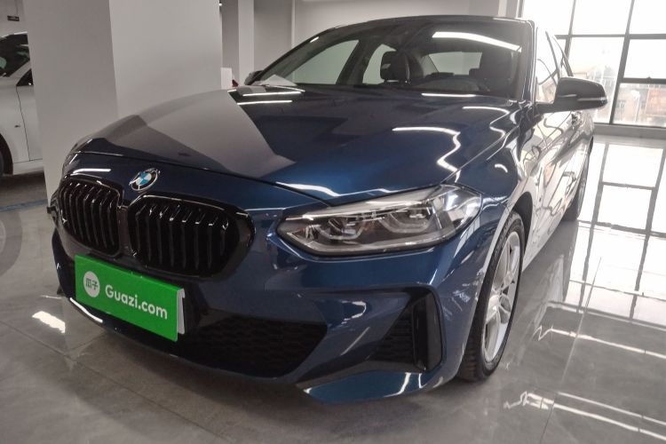 BMW 1 Series 2020 immagine di auto #2