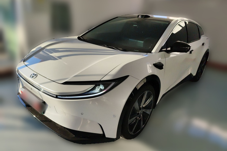 Toyota bZ5 2025 #2 Toyota bZ5 2025 car image #2