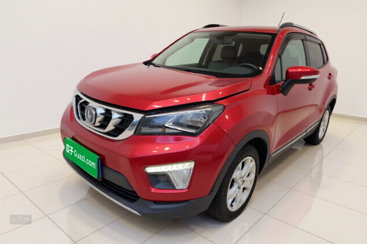 Changan CS15 2016 #2 Changan CS15 2016 صورة سيارة #2