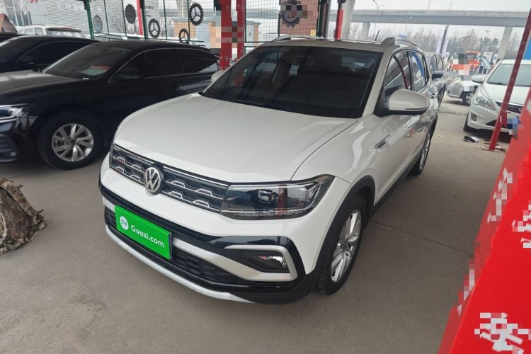 Volkswagen T-Cross 2019 car image #2