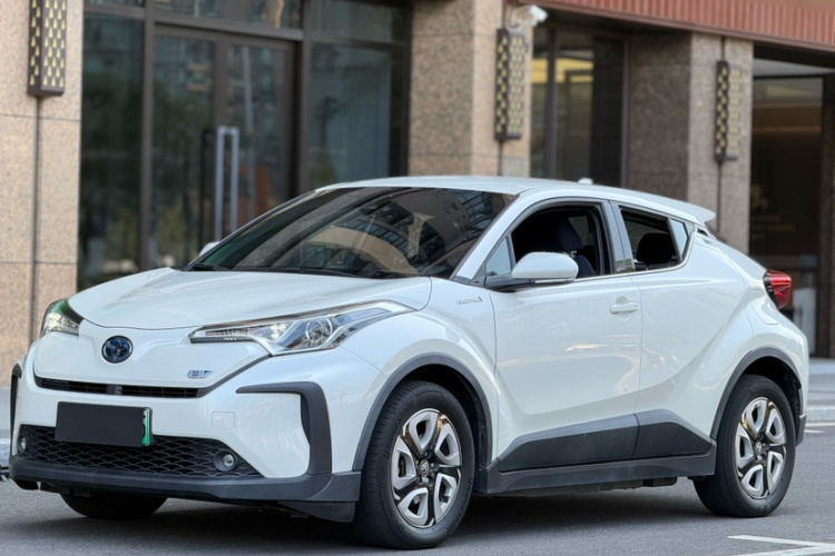 Toyota C-HR EV 2021 изображение автомобиля #2