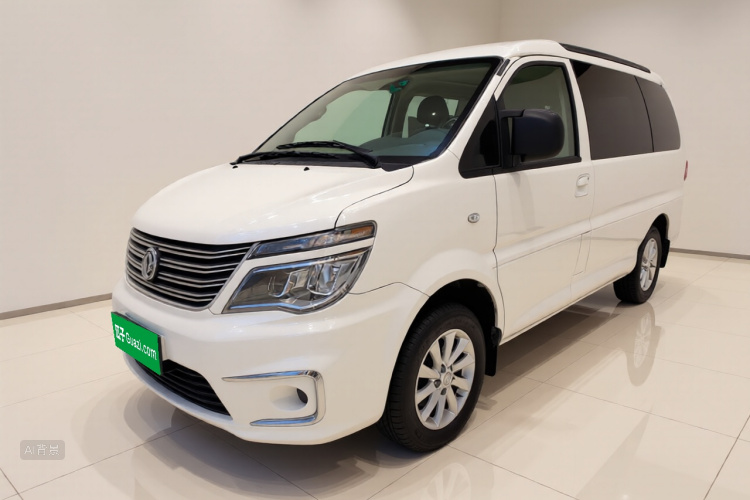 Forthing Lingzhi 2019 #2 Forthing Lingzhi 2019 car image #2