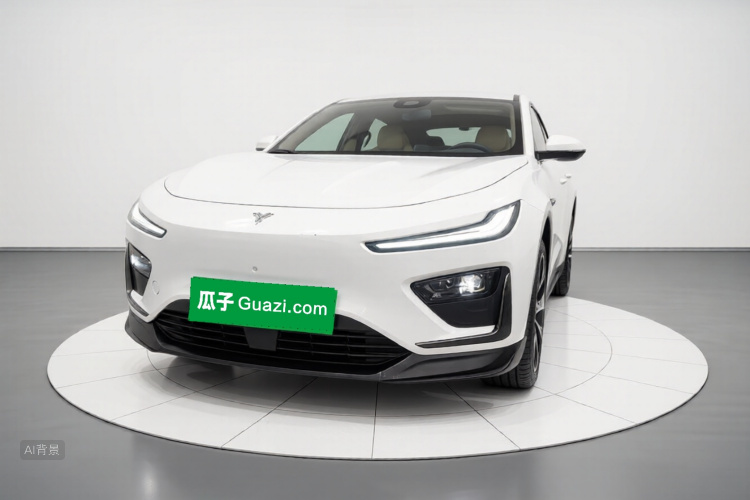 哪吒汽车 哪吒X 2023 汽车图片 #2