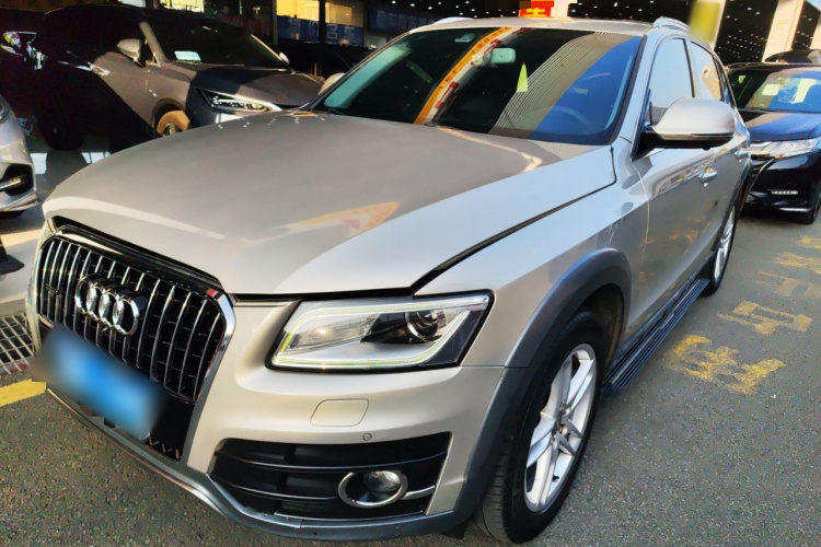 Audi Q5 2017 car image #2