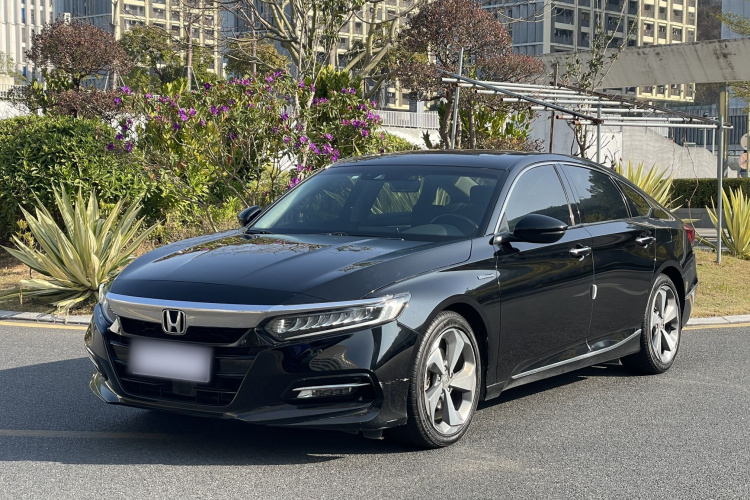 Honda Accord 2020 car image #2