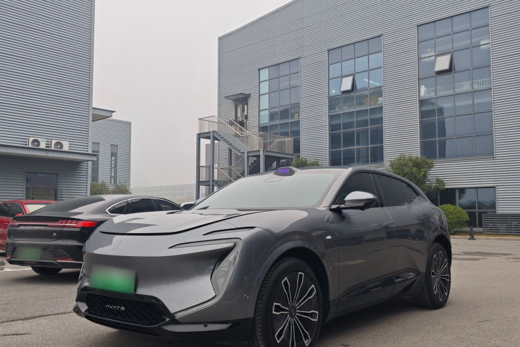 Avatr 07 2024 car image #2