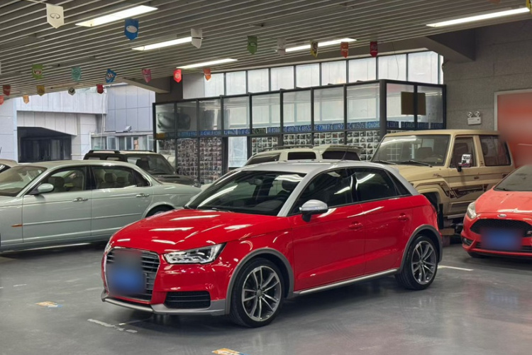 Audi A1 2016 car image #2