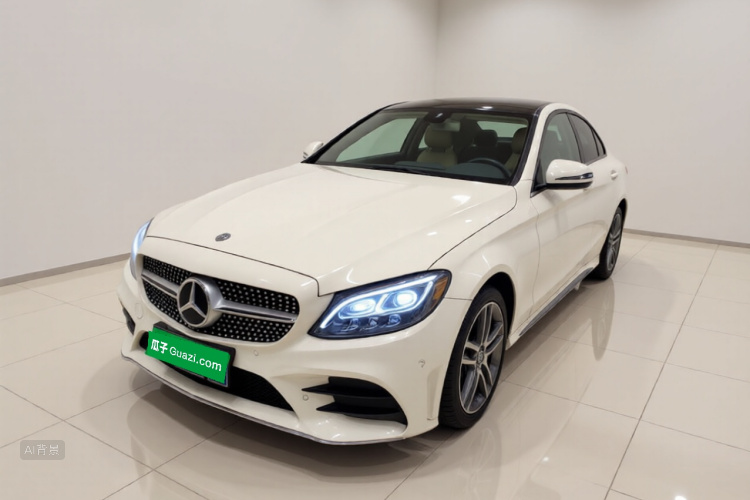 Mercedes-Benz C Class 2019 car image #2