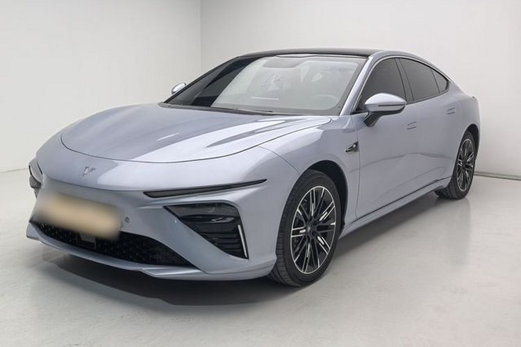 哪吒汽车 哪吒S 2023 汽车图片 #2