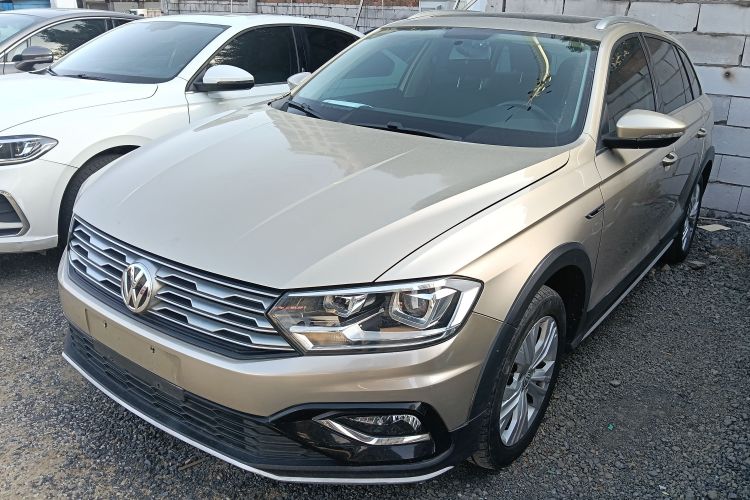 Volkswagen C-Trek 2019 immagine di auto #2