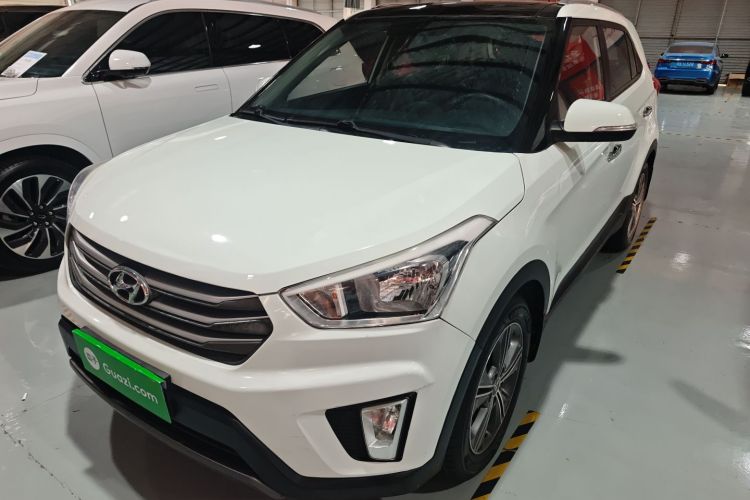 Hyundai ix25 2015 #2 Hyundai ix25 2015 car image #2
