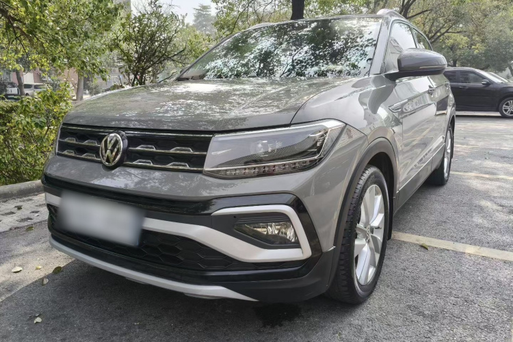 Volkswagen T-Cross 2019 car image #2