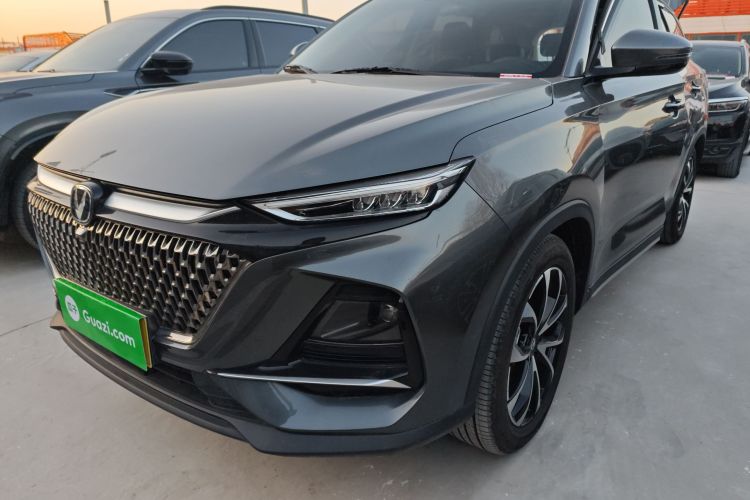 Changan X7 PLUS 2024 car image #2