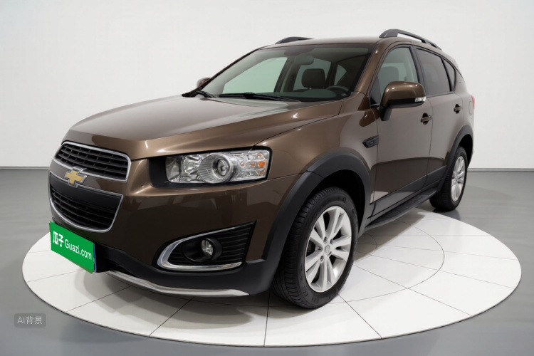 Chevrolet Captiva 2017 car image #2
