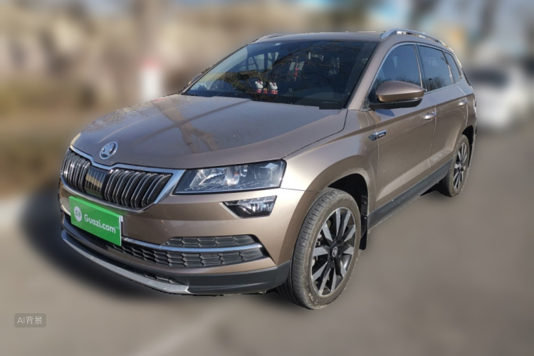 Skoda Karoq 2019 car image #2
