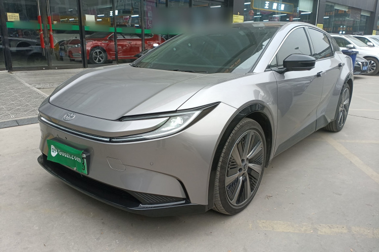 Toyota bZ5 2025 #2 Toyota bZ5 2025 car image #2