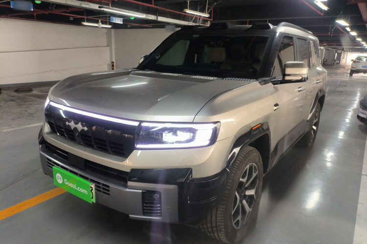 FangChengBao Leopard 8 2024 #2 FangChengBao Leopard 8 2024 car image #2