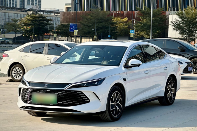 BYD Qin L 2025 #2 BYD Qin L 2025 car image #2