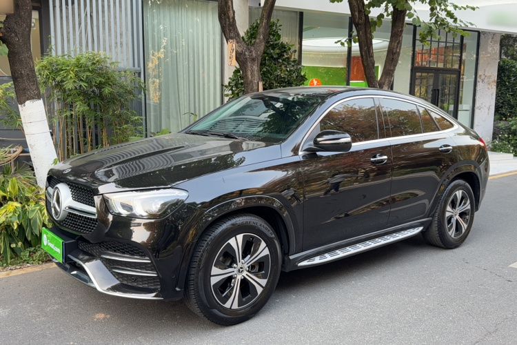 Mercedes-Benz GLE Coupe 2021 car image #2