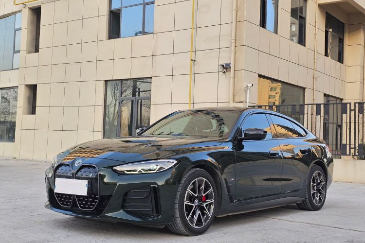 BMW i4 2022 #2 BMW i4 2022 car image #2