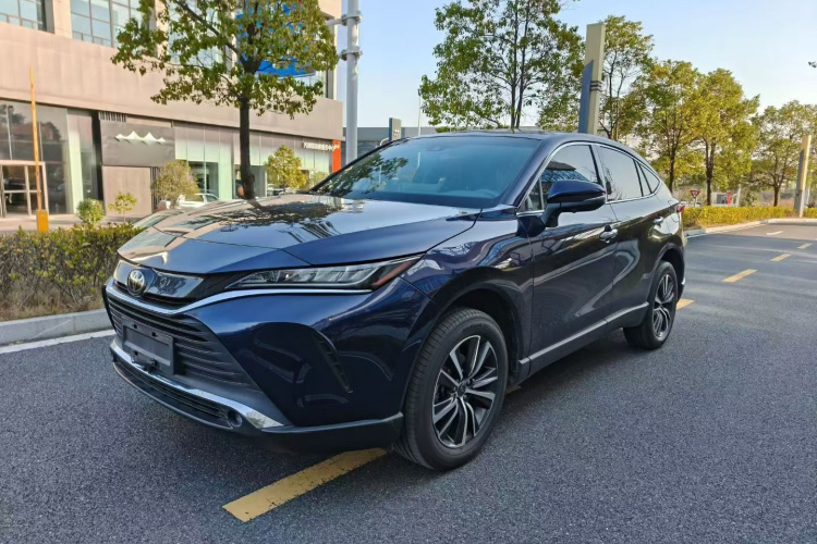Toyota Harrier 2022 car image #2