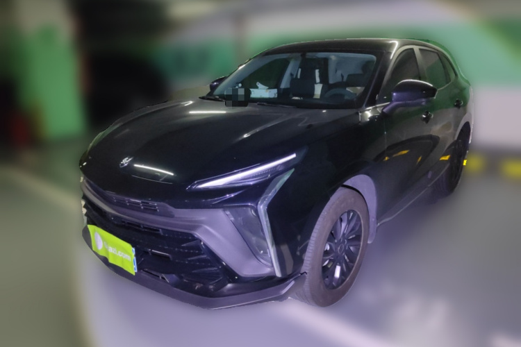 Forthing T5 EVO 2024 car image #2