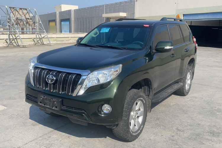 Toyota Land Cruiser Prado 2015 car image #2