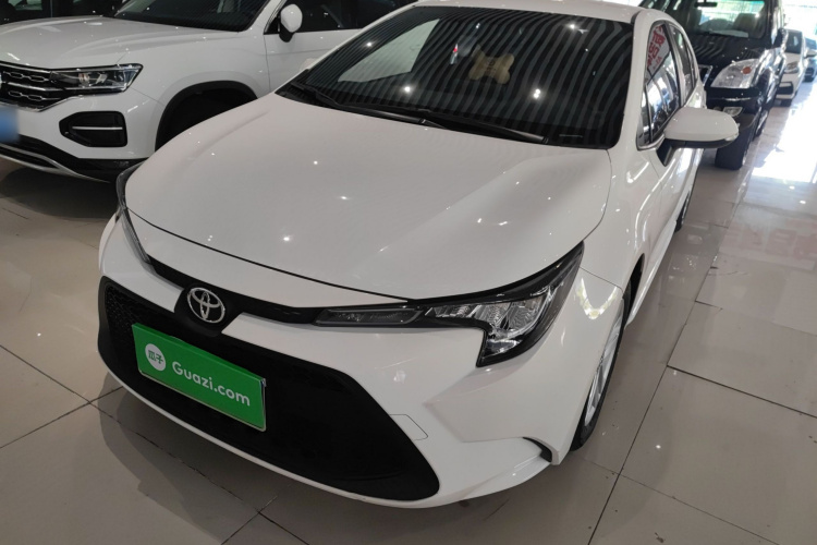 2022 car image #2