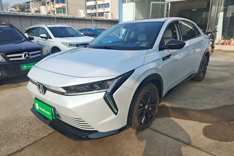 Honda e:NS2 2025 #2 Honda e:NS2 2025 car image #2